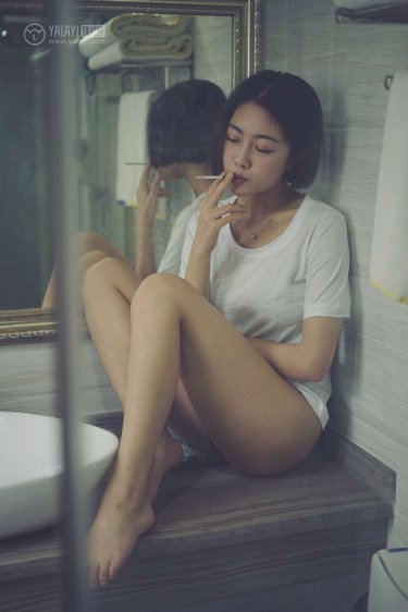 性感美女丝袜的诱惑